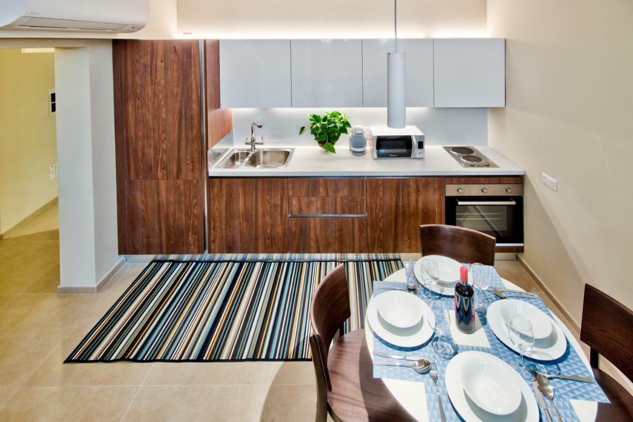 Spinola Park - The One Bedroom Loft Saint Julian's Екстериор снимка